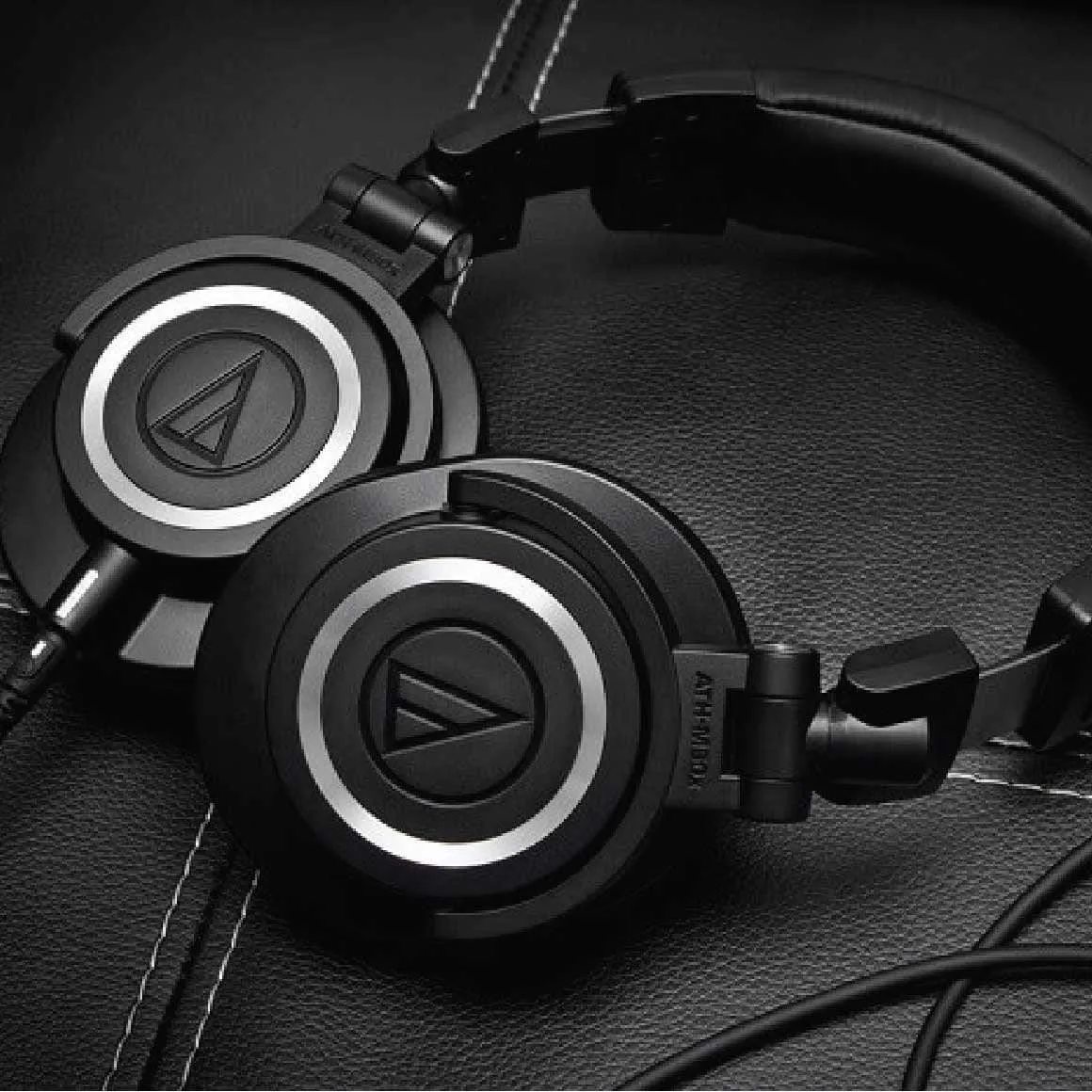 Audio-Technica - ATH-M50x (Unboxed)