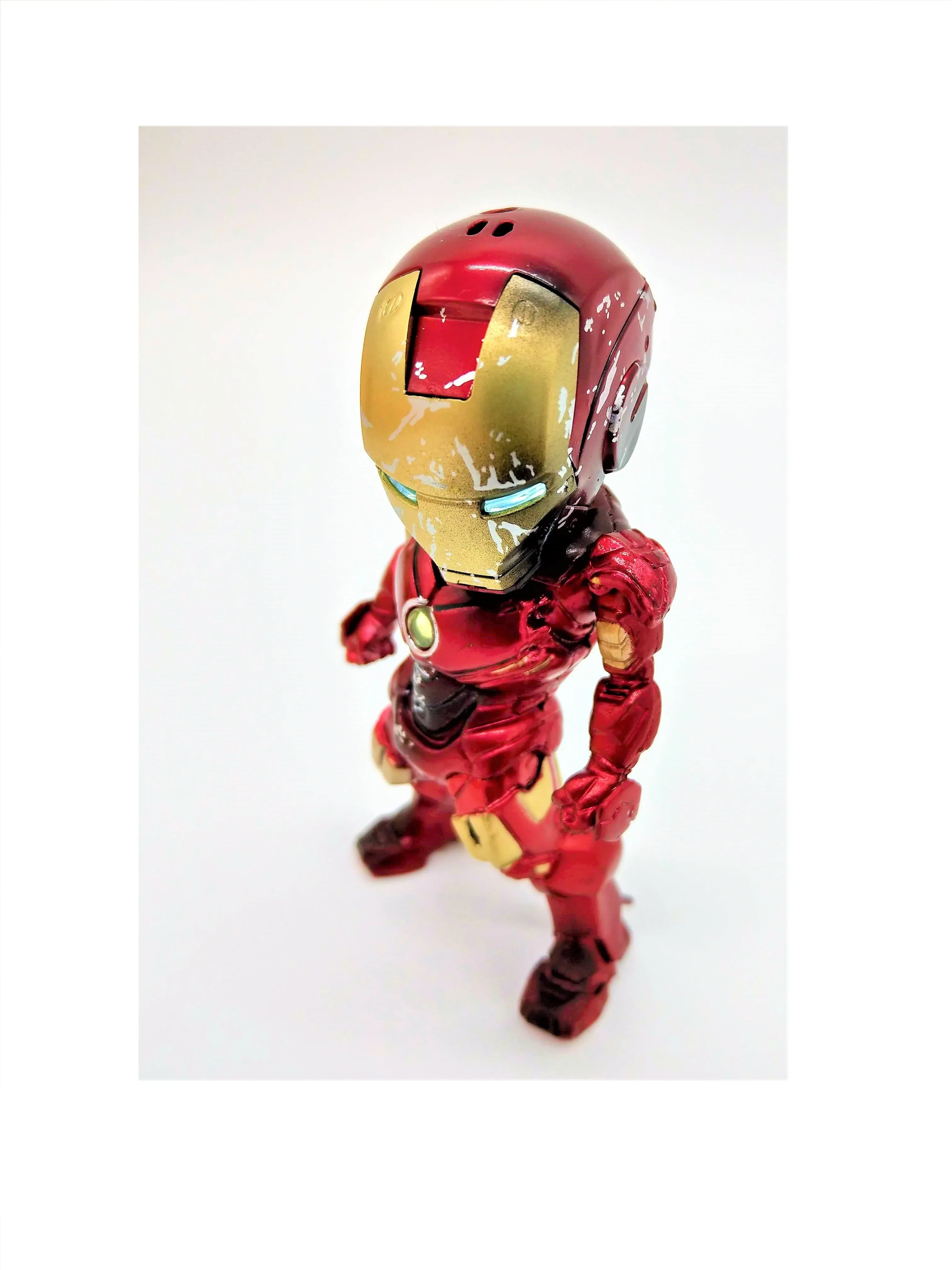 Battle Injured Iron Man from Avengers Endgame With LED eyes! (Batteries Included)