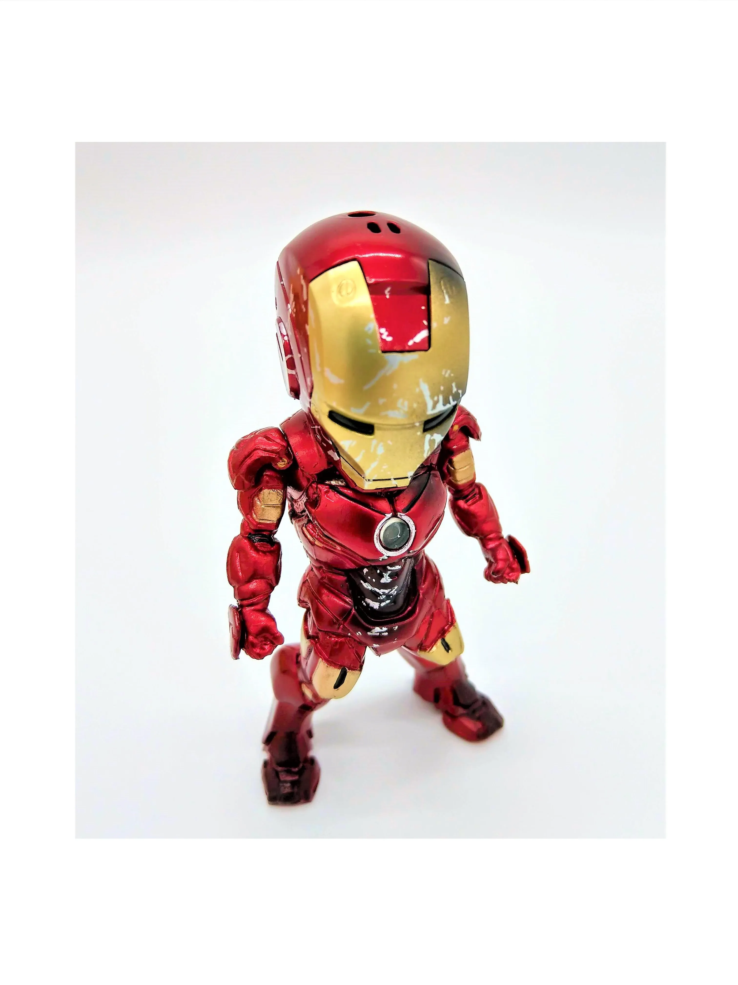 Battle Injured Iron Man from Avengers Endgame With LED eyes! (Batteries Included)