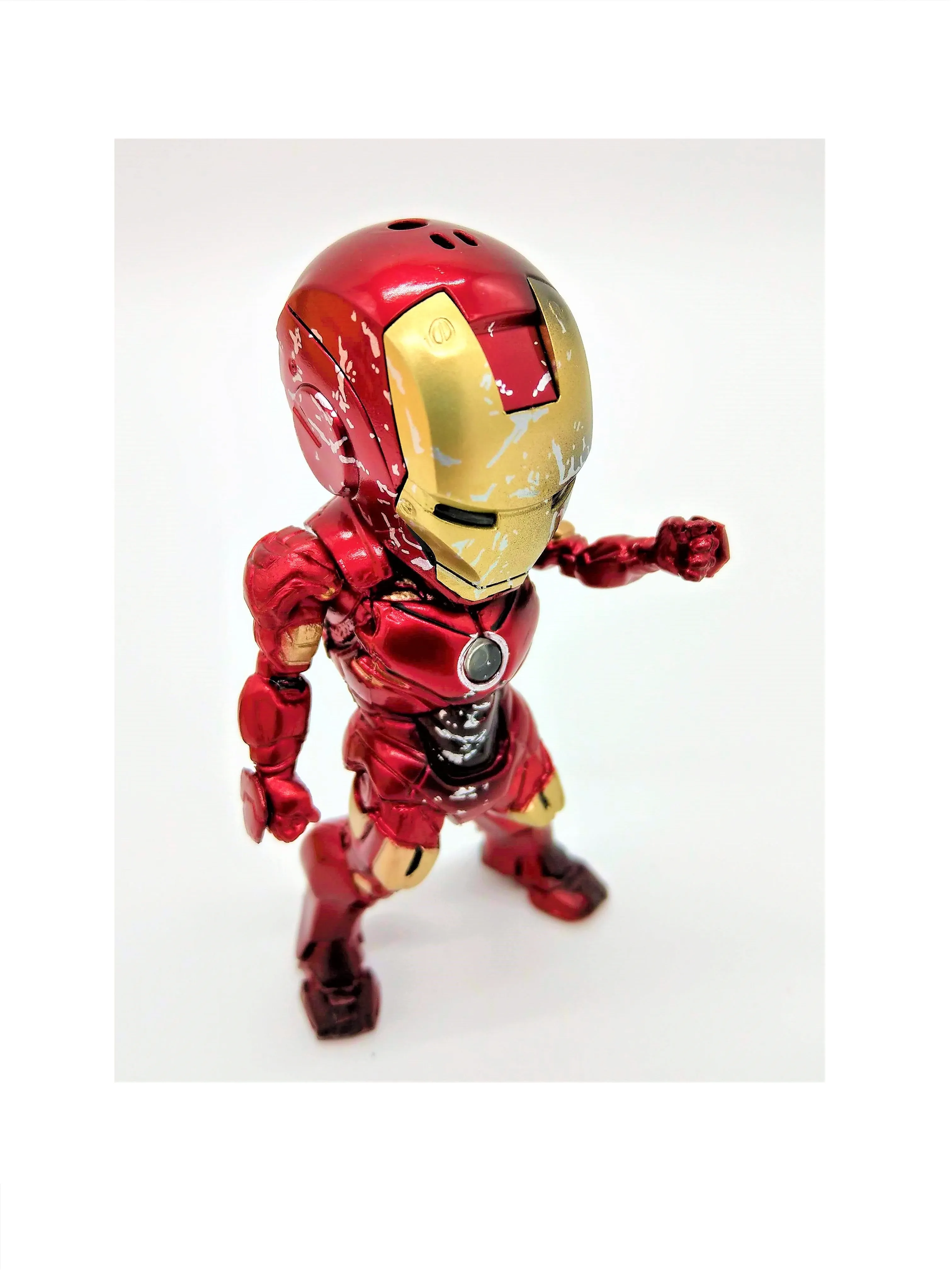 Battle Injured Iron Man from Avengers Endgame With LED eyes! (Batteries Included)