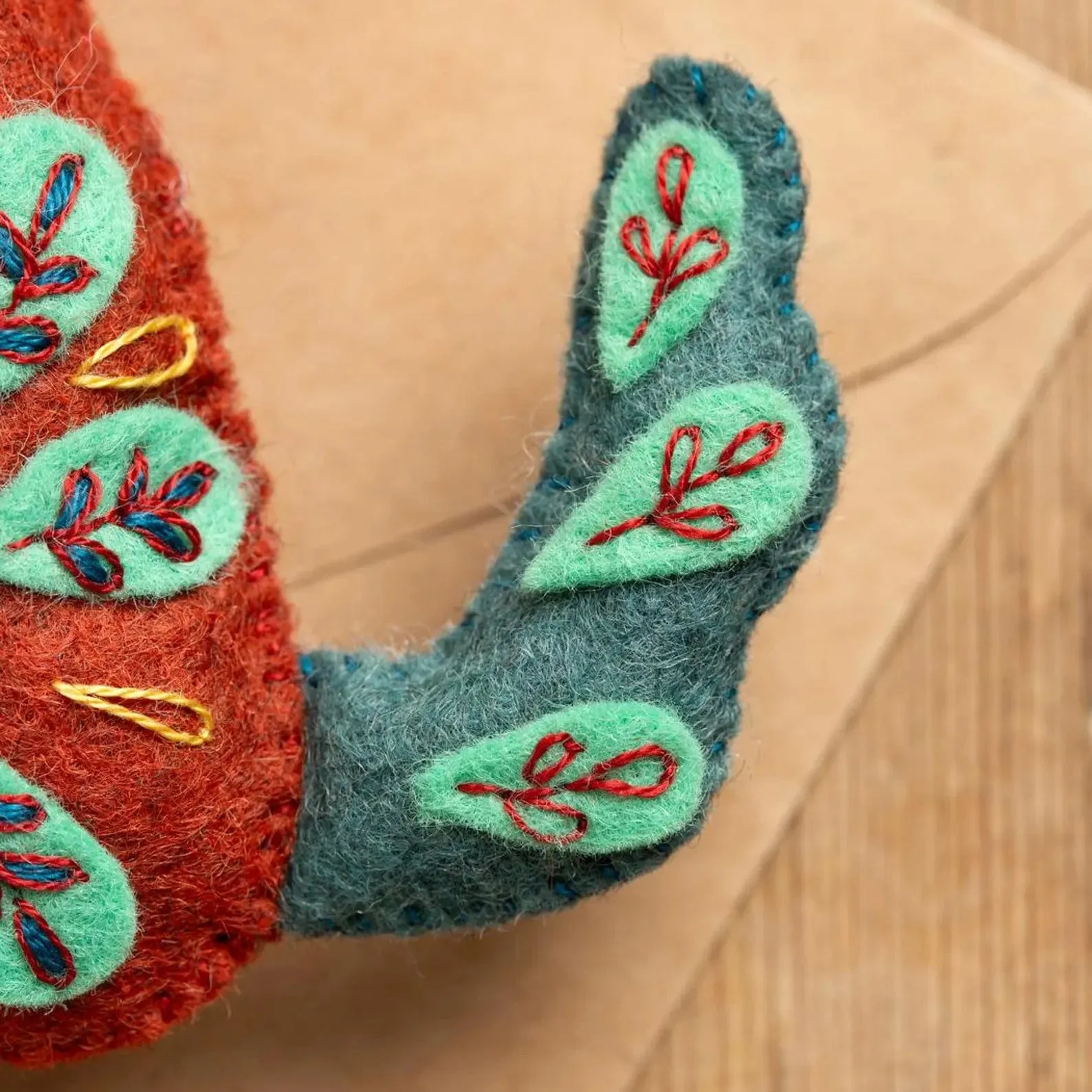 Folk Dog - Corinne Lapierre Embroidery Kit