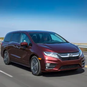 Honda Odyssey 5th Gen (2018-Present) Lensun 60W Hood Flexible Solar Panel