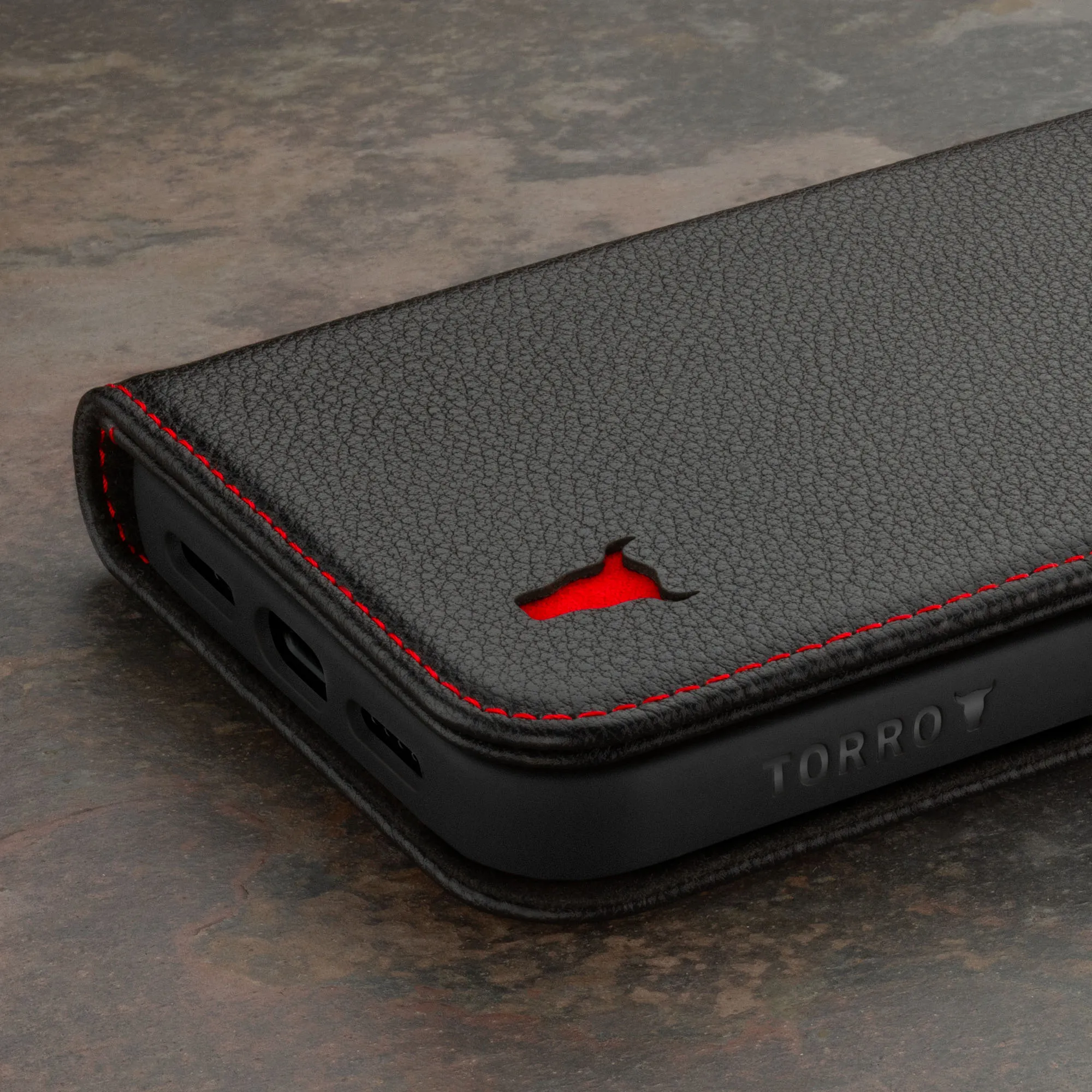 iPhone 15 Pro Max Leather Wallet Case v2.0 (MagSafe Charging)
