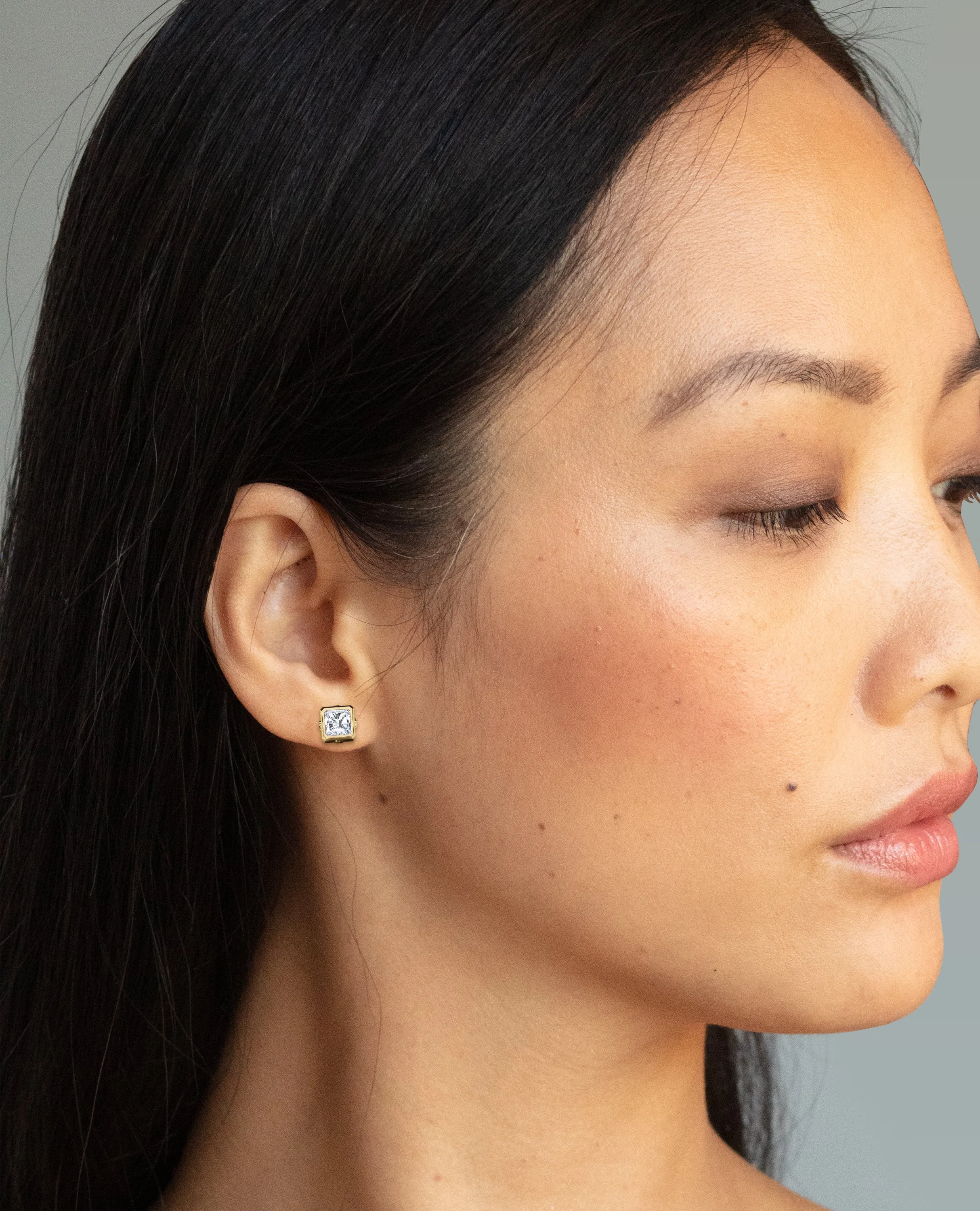 LA PAZ Gold Single Stud Earring with 0.90ct Diamonds