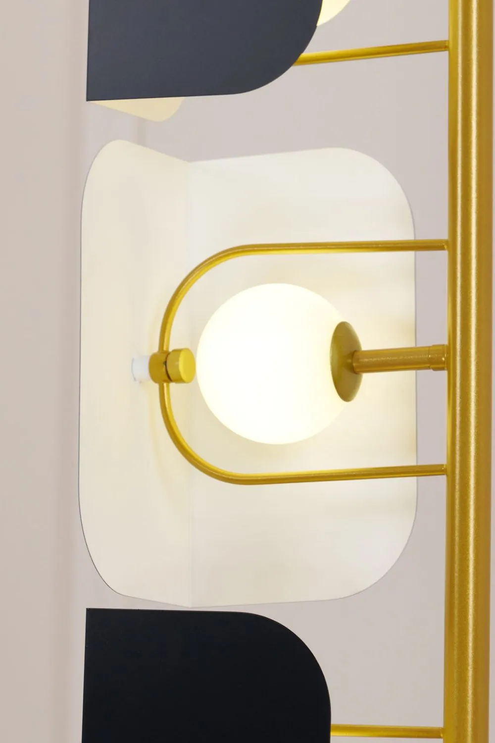 Leagan Stacked Panel Modern Floor Light
