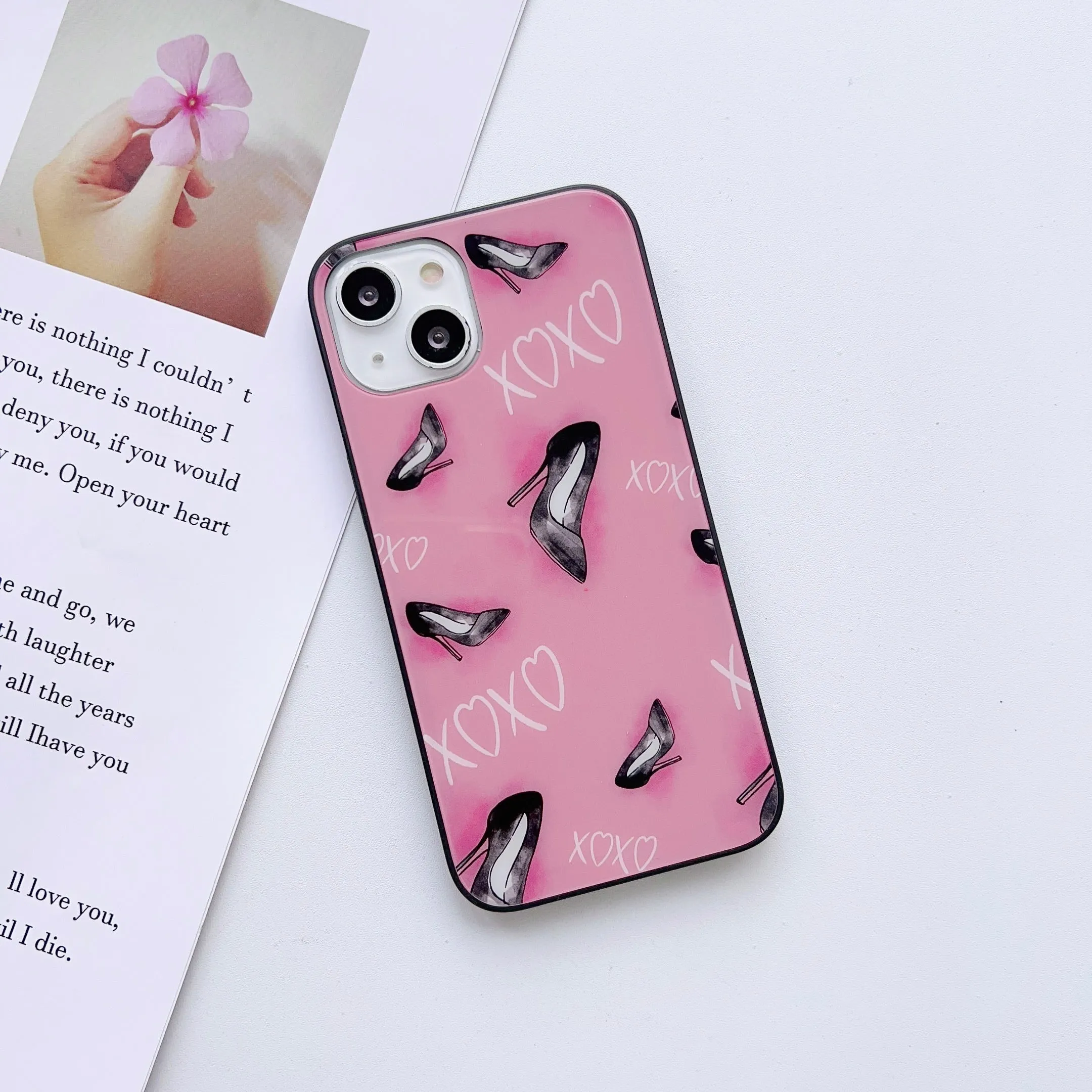 LOVE and XOXO Pattern Glass Case