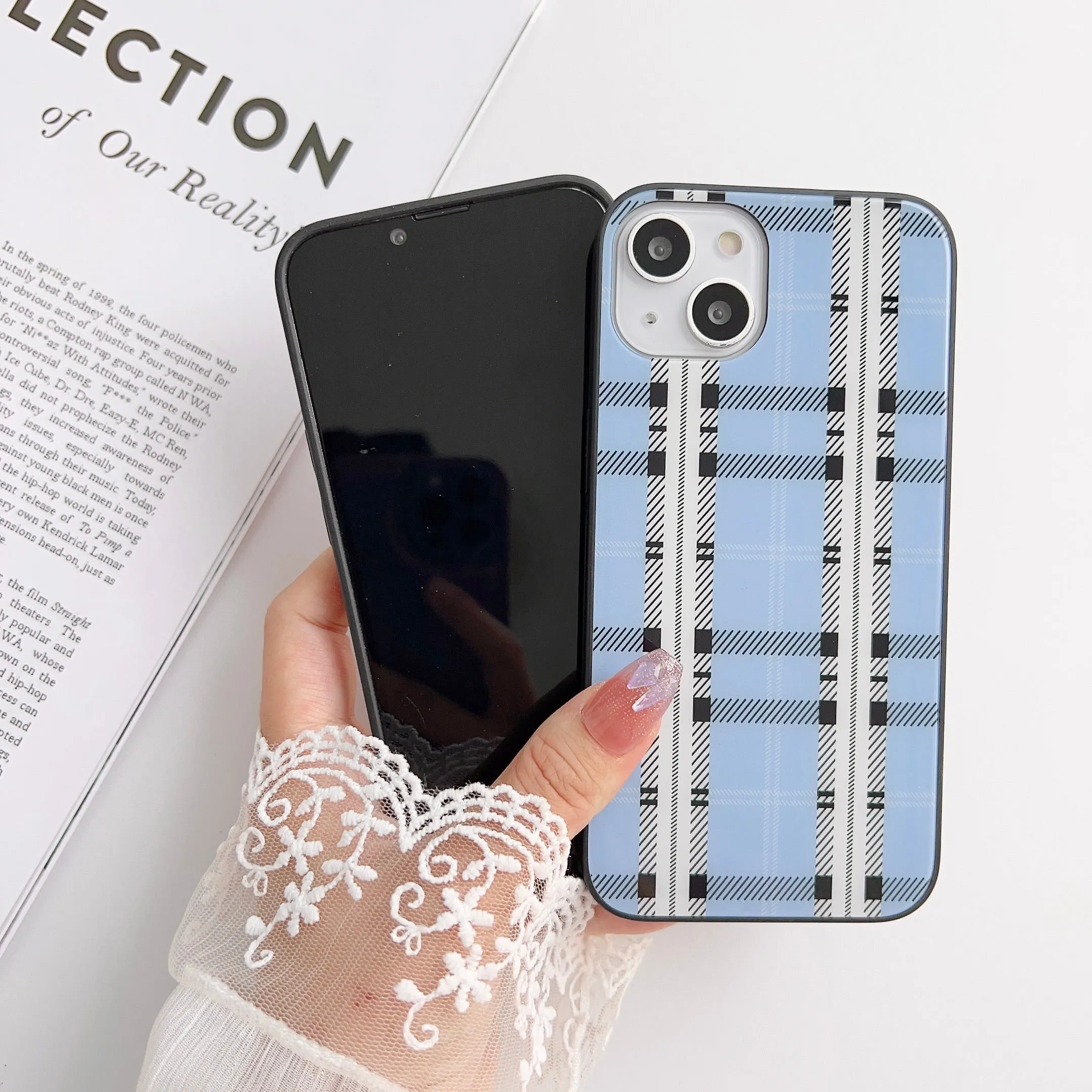 Plaids Design Glass Case