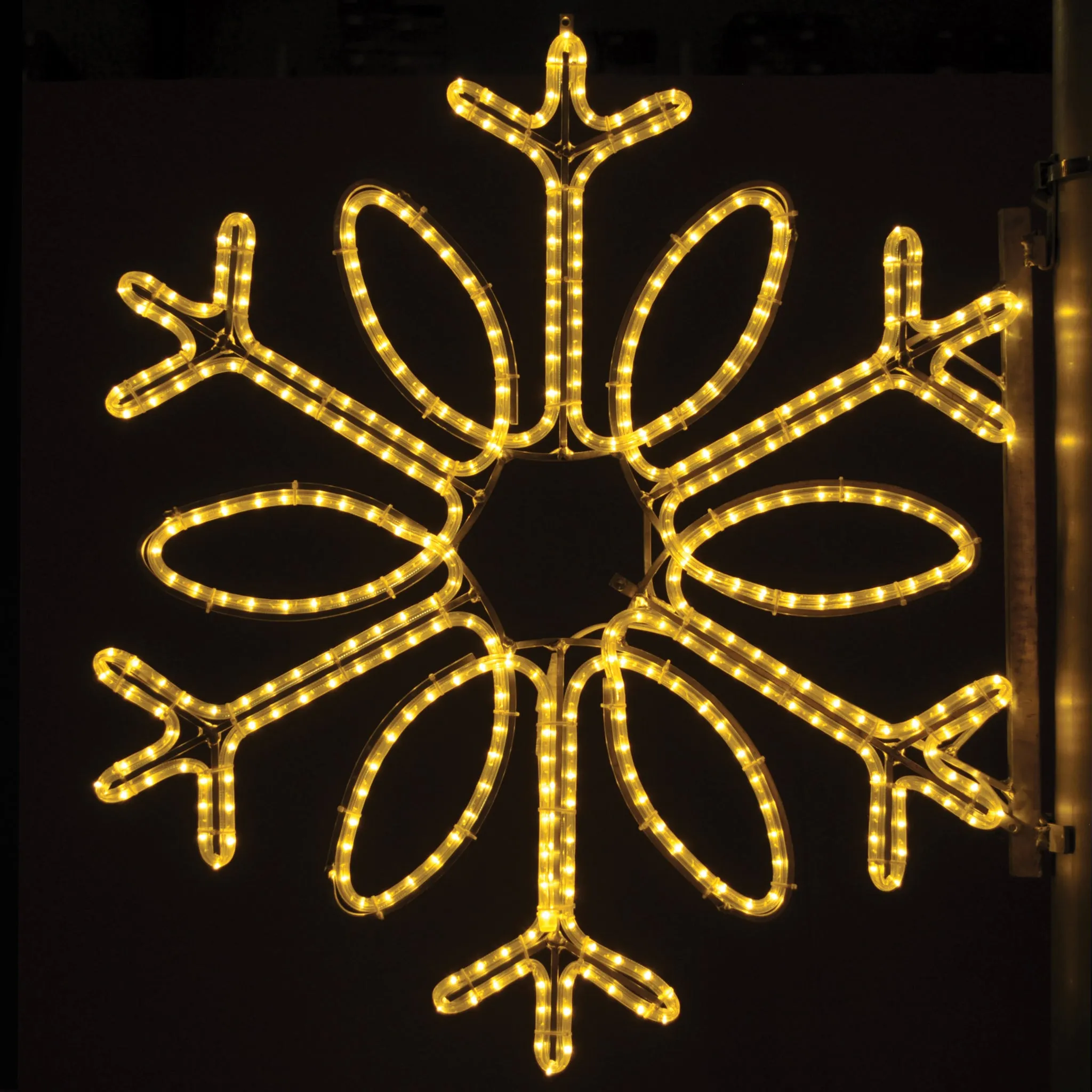 Pole Decoration - Single Loop Snowflake